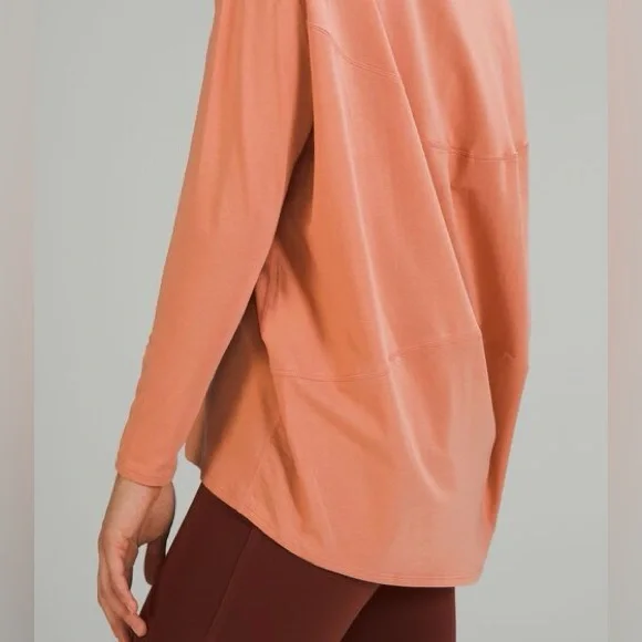 Lululemon Back in Action Long Sleeve Shirt NWOT - Picture 5 of 11